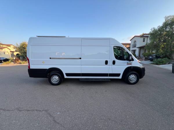 2022 Ram Promaster 3500 Travel Van - $39,500 (San Diego)63440929875971124