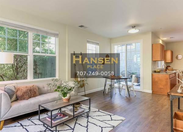 $3,595 / 3br - In Home WD Set, 9 ft. Ceilings, Short Drive to Sonoma Wine Country (Petaluma)64000752002051120