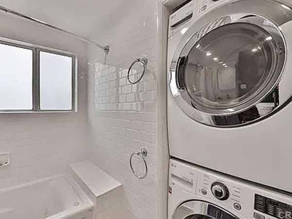 $1,000 / 2br - Welcome to this charming 2 Bedroom, 2 Bath (San Diego, CA)64037045928195122