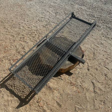 Hitch rack cargo carrier 1