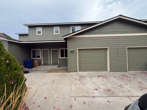 Old Mill Area 3 Bdrm Townhouse, 2.5 Baths, All Appliances, W/D 1