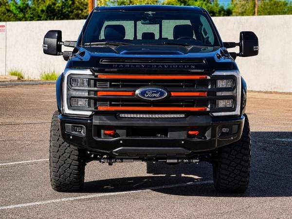 2023 Ford F-250 - Photo 9