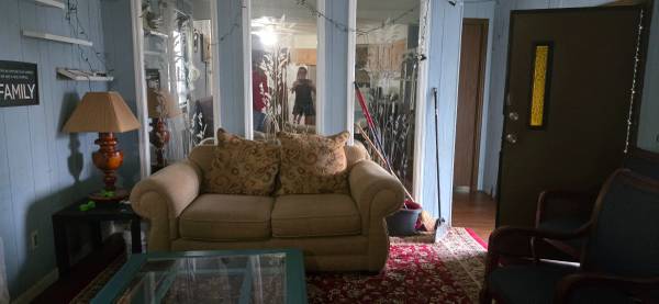 $850 / 3br - 1500ft2 - Double wide mobile home (Laguna Beach)63910447938818124