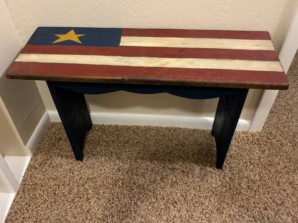 Flag bench 1