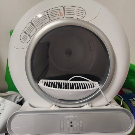 Automatic cat litterbox 1