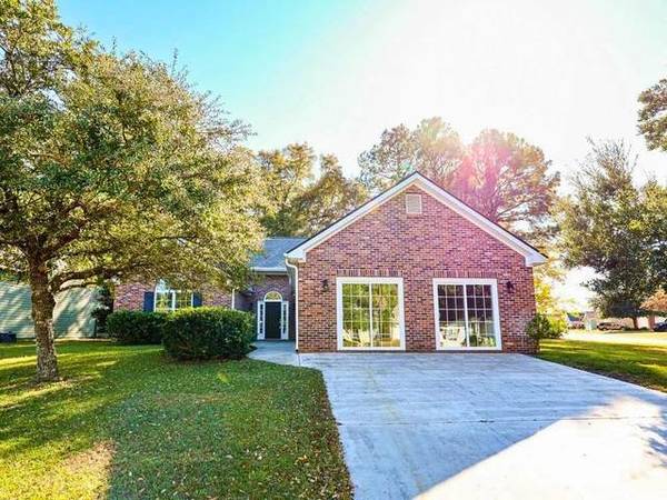 4bd 2ba/1hba Home for Sale in Conway 1