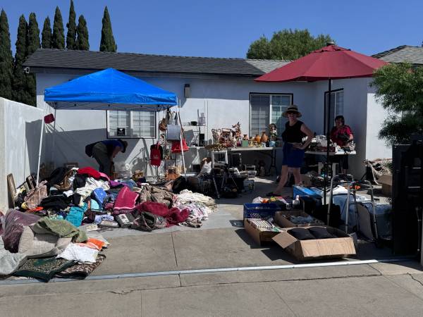 Yard sale photo