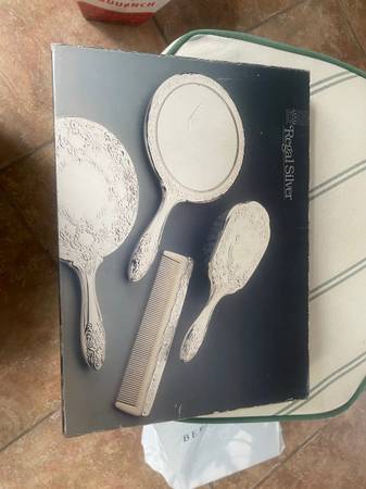 Regal Silver Silver Plated 3 Piece Dresser Set 1