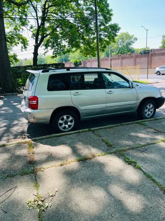 2002 Toyota Highlander - $1,495 (Flushing)63615065202179121