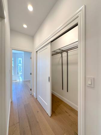 $3,895 / 1br - ¡Video y Plan! Reformado Elegantemente, Unidad Esquina, Ubicación Fantástica! (nob hill)63622958549505122