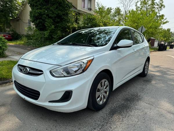 2016 Hyundai Accent SE 5-Door 6A - $3,998 (Detroit, MI)63622128547843121