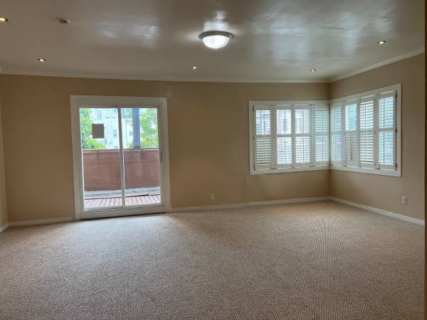 $1,150 / 1br - 570ft2 - Nob Hill 1BR Trader Joe's, Cable Car Nearby (San Francisco)63933767239683122