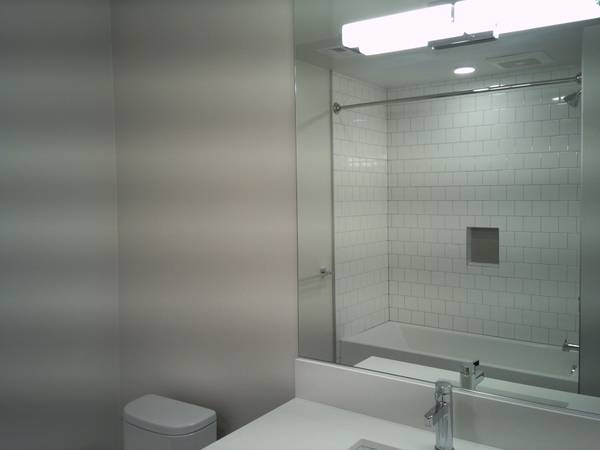 $2,179 / 420ft2 - Near, Convenient, Steps from Petco Park in the Heart of Gaslamp! (Gaslamp/Downtown San Diego)64037042332418122