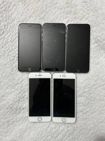 Black iPhone 6S 1