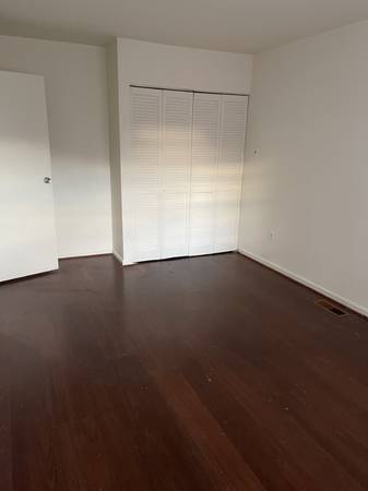 $1650.00 / 2br - 986ft2 - Entire Townhouse For $1650 Including Water64040196030721122