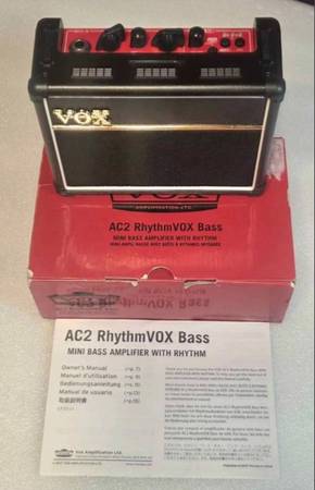 VOX AC2 RV RhythmVox Bass Guitar Mini Amp w/box/manual 1