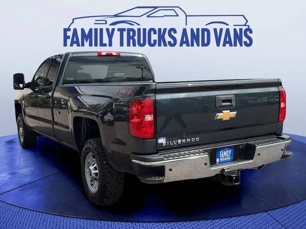 2019 Chevrolet Silverado 2500HD WT - Photo 3