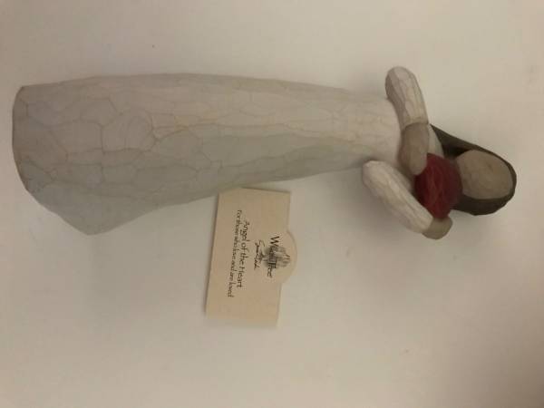 Willow tree Angelof the Heartand sister by heart fig smaller fig. 1