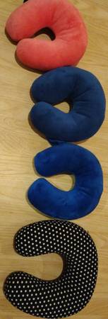 Neck Pillows 1