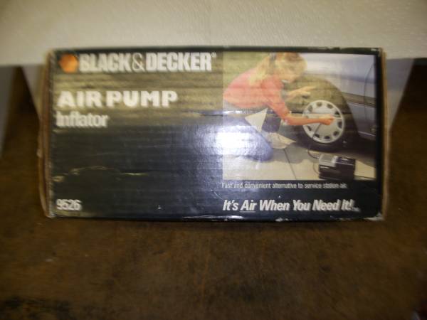 BLACK AND DECKER AIR PUMP 1