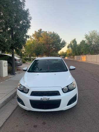 White 2014 chevy sonic - $3,500 (Gilbert)63469902246275121