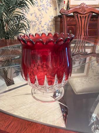🌹 Vintage Ruby Red Glass Compote / Centerpiece Bowl – Elegant 1