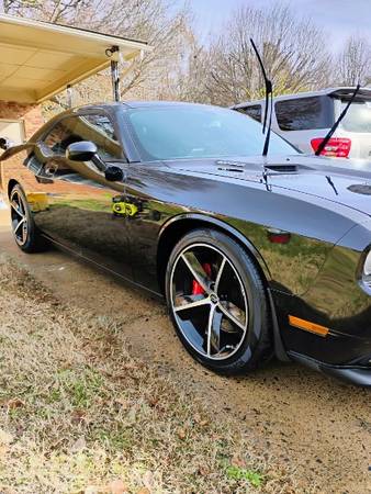 Challenger SRT8 - $10,000 (Charlotte)63613444808707124