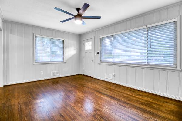 $1,700 / 2br - 1000ft2 - Areht Homes | Modern Unfurnished 2BR Duplex - College Park, GA (College Park)63964529581954123