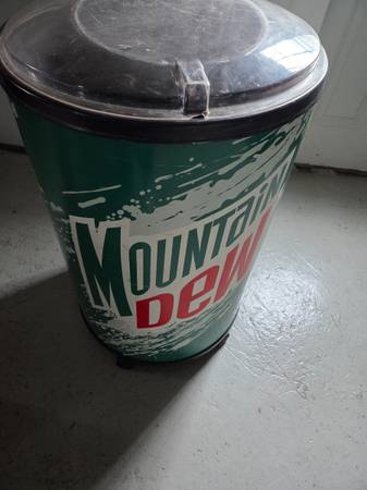 Rolling Mountain Dew cooler with Drian valve on the back 1