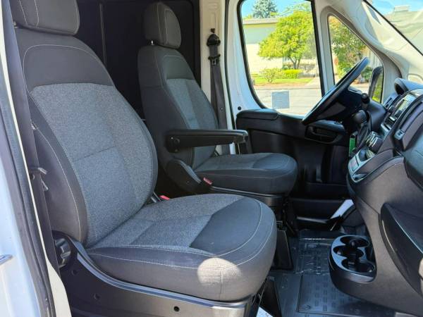 2019 RAM 2500 High Roof - Photo 15