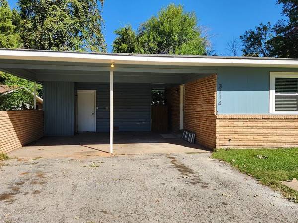 $1,000 / 3br - 1500ft2 - HOUSE FOR RENT (Tyler)64037559425026120