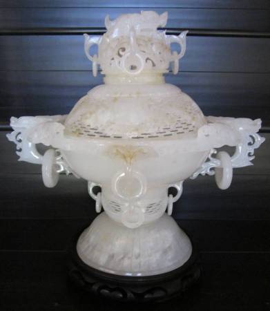 Huge museum quality Chinese Qianlong imperial white jade giant censer 1