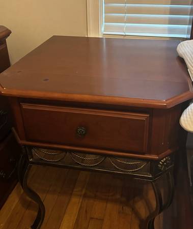 Solid Bedroom Suite 1