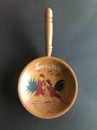 Vintage 1950’s Wood Snack Tray 1