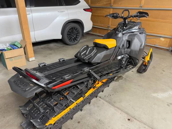 2024 Ski Doo Summit 850 Expert Turbo 154 1
