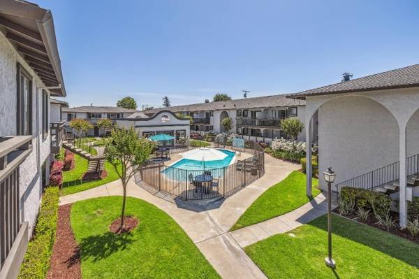 $2,695 / 1br - 717ft2 - 1 Bed - 1 Bath, 📬Make Solera your New Home! Lease Today!📬 (santa clara)64030487647491120