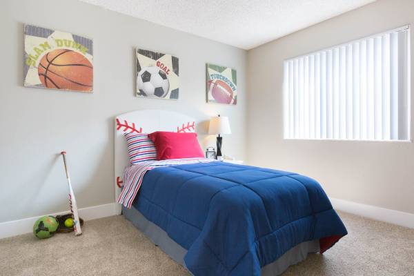 Situated in Castro Valley!, 1 Bed, Dual sink vanities 1