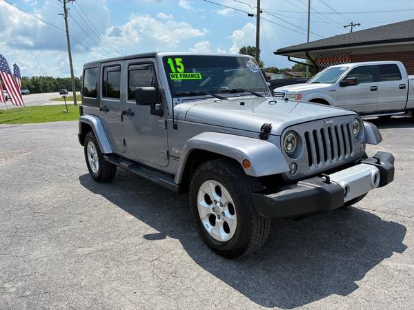 2015 Jeep Wrangler Unlimited 4WD 4 puertas Sahara - $17,493 (Lebanon, TN)63470434183043122