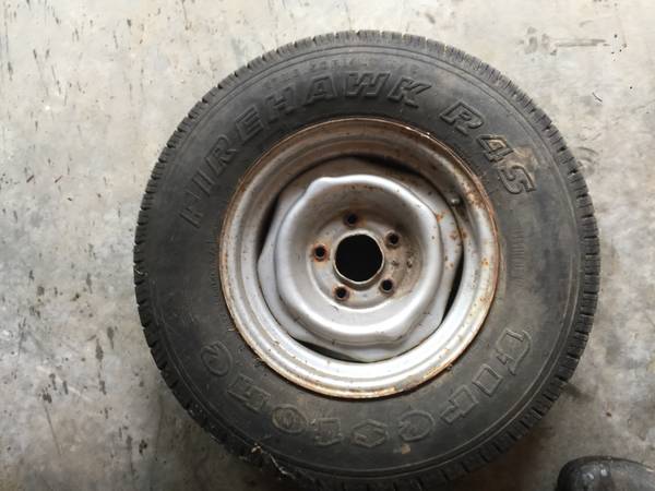 S-10 Camioneta con Llanta (27 x 8,50 R14 LT M/S) - $15 (Cerca del Puente Hood Canal – Área de Port Gamble)63471358571139120