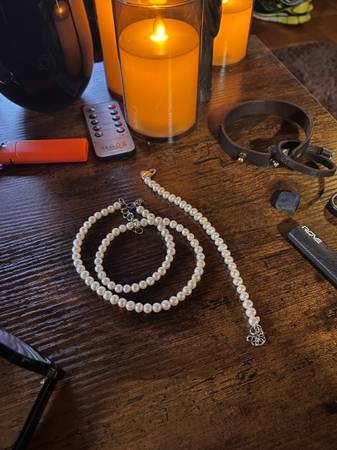 Geniune Fresh Water Pearls set 1