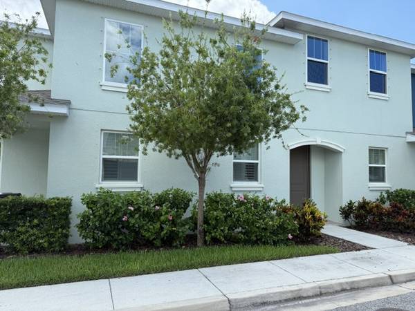 $1,400 / 3br - 2200ft2 - Great Room in New Gated Townhouse Community (Clearwater)64002494166785120