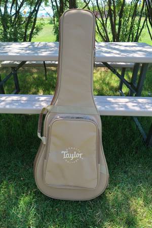 Taylor 214-ce ジャンク品 Taylor 214-ce ジャンク品