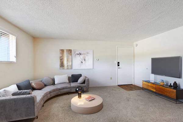 $1,391 / 1br - 578ft2 - 1 Bedroom 1 Bathroom in the Heart of Golden!! $900 off move-in costs! (Golden)63973357762435124