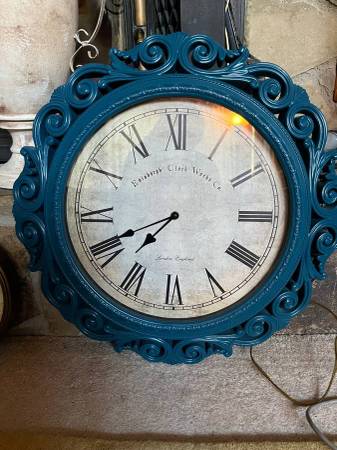 Large Wall Clock 1