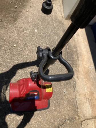 TORO Electric Snow shovel 1