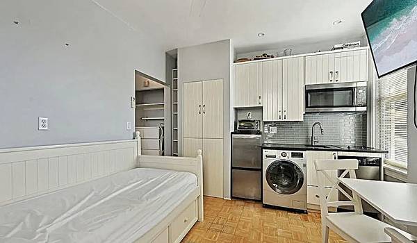 $1,595 / 270ft2 - Encantador estudio en Dupont/Logan Circle con lavavajillas y lavandería en la unidad (Dupont - Logan Circles)63822292488449122