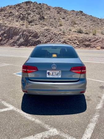 2015 VW JETTA - $10,00063616926844163123