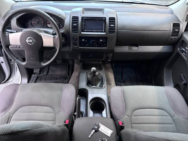 2017 Nissan Frontier King Cab - Photo 11