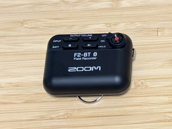 Zoom F2-BT Bluetooth Portable Field Recorder with Lavalier Microphone 1