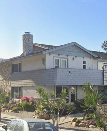 $1,225 / 3br - Large room in Ventura Keys (Ventura Keys)63800474555779120
